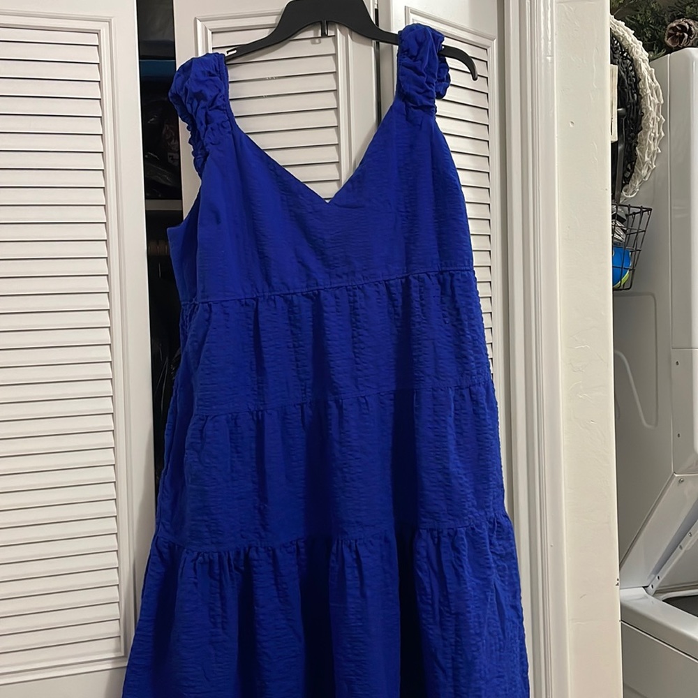 Old Navy Tiered Seersucker All Day Maxi Dress